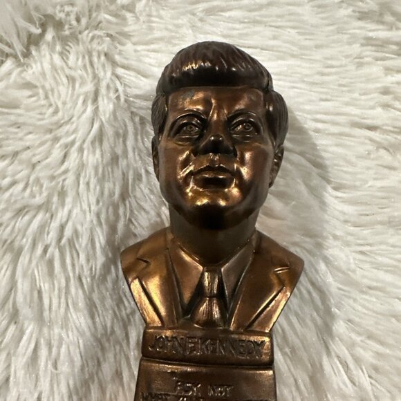 Unbranded JFK statue Ask Not John Kennedy office study deco - Picture 3 of 9